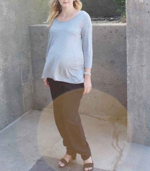 dearly-noted-lifestyle-blog-maternity-fashion-pregnancy-style-black-herem-pants-dressy-edgy-comfy-ootd-new-blog-thrift-3