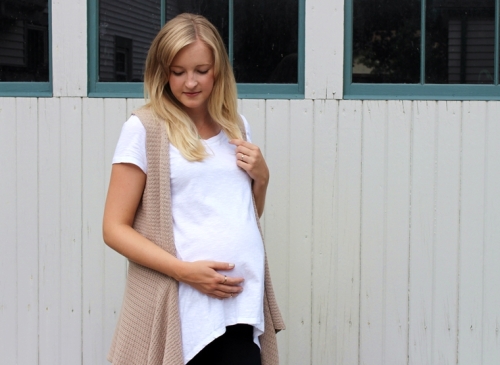 neutral-look-fall-2014-style-pregnancy-fashion-maternity-style-bump-fashion-cut-out-booties-dearly-noted-lifestyle-blog-3