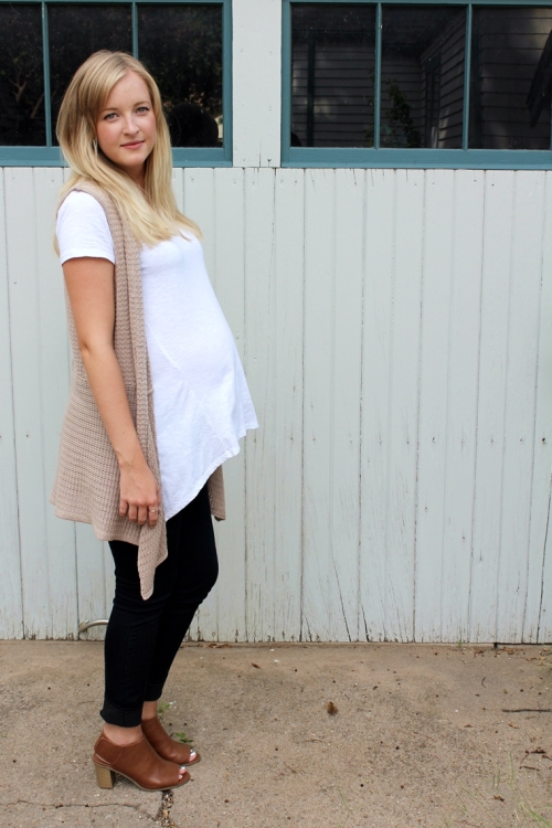 neutral-look-fall-2014-style-pregnancy-fashion-maternity-style-bump-fashion-cut-out-booties-dearly-noted-lifestyle-blog-5